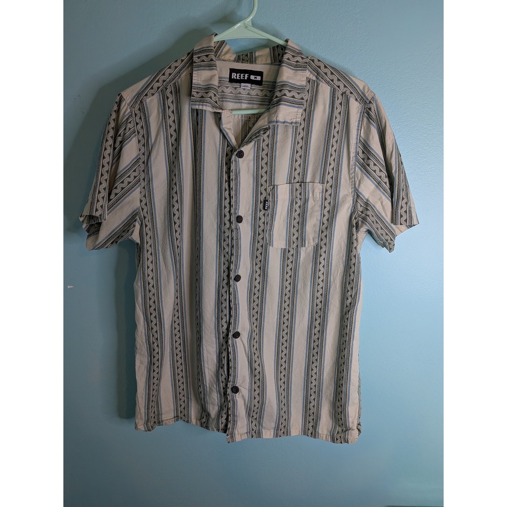 Reef Mens Medium Short Sleeve Button Down Shirt Geometric Stripe Cotton